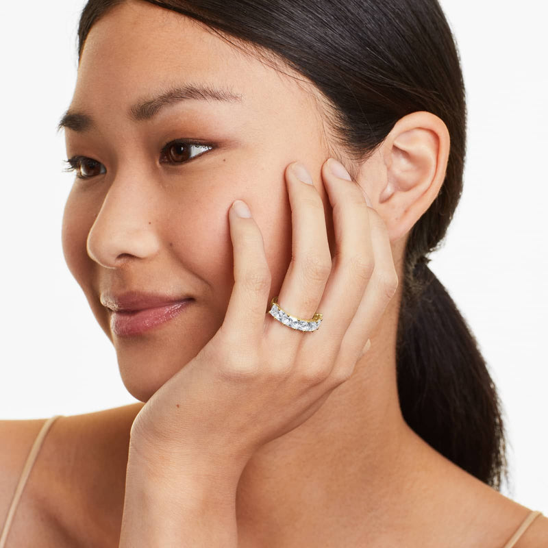 Seven Stone Anniversary Ring With Princess Cut Lab-Grown Diamonds