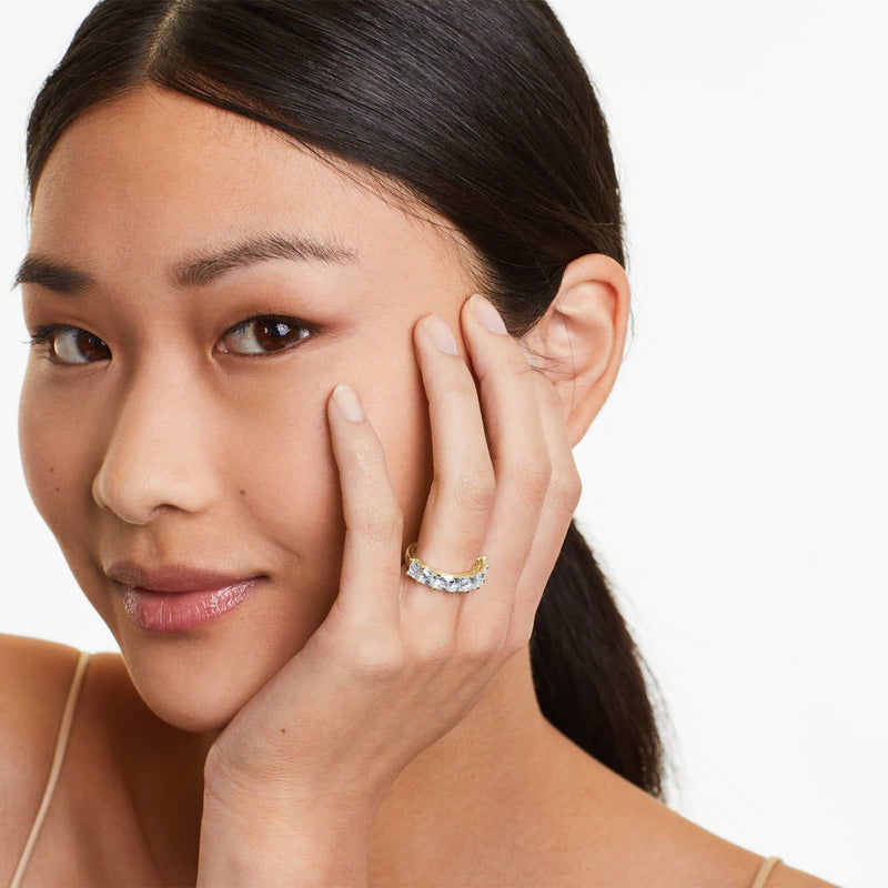 Seven Stone Anniversary Ring With Princess Cut Lab-Grown Diamonds