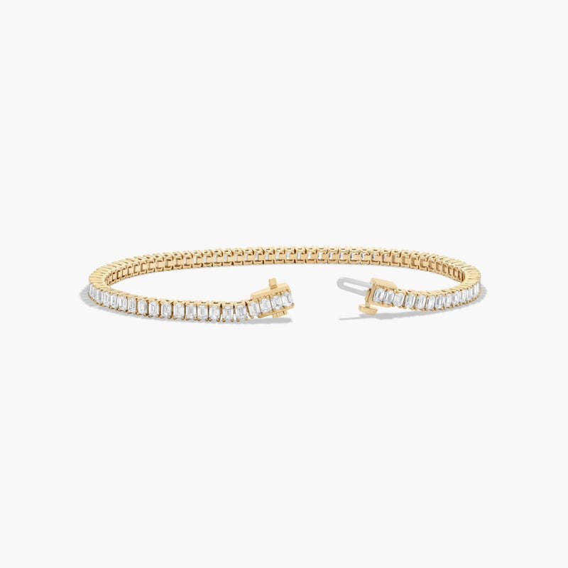 Tennis Bracelet With Emerald Cut Lab-Grown Diamonds